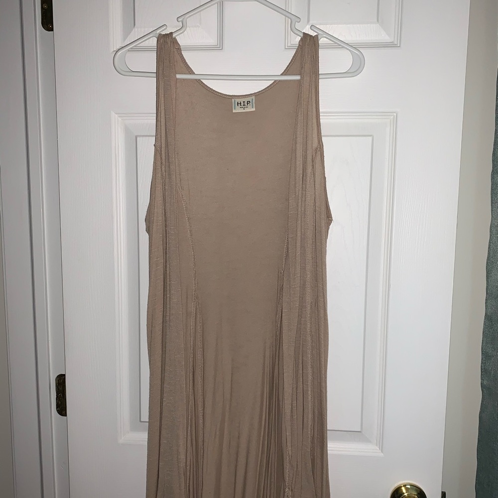 Tan sleeveless duster